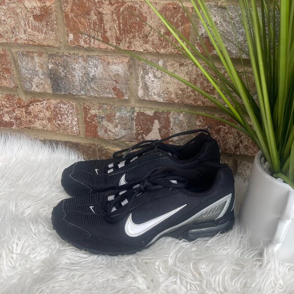 Men’s Nike Air Max Torch 3 Athletic Black & White Shoes Size 8 main image 8